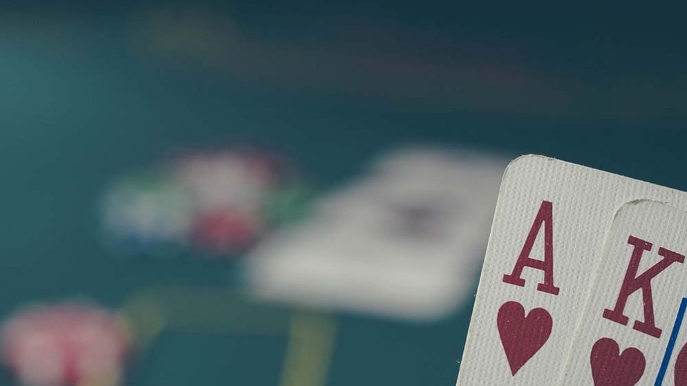 Quick Tips for Playing Texas Holdem Including How To Bluff