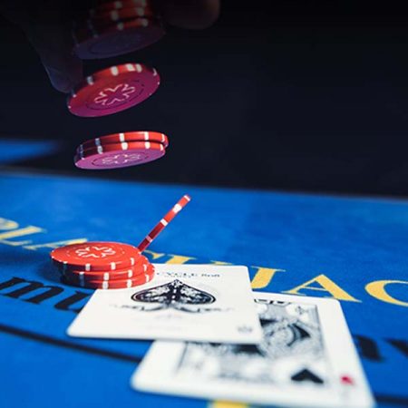 Why Play Live Online Casinos? The Benefits…